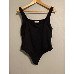 Aritzia Babaton Womens Contour Bodysuit 1X Black Sleeveless Stretch Minimalist
